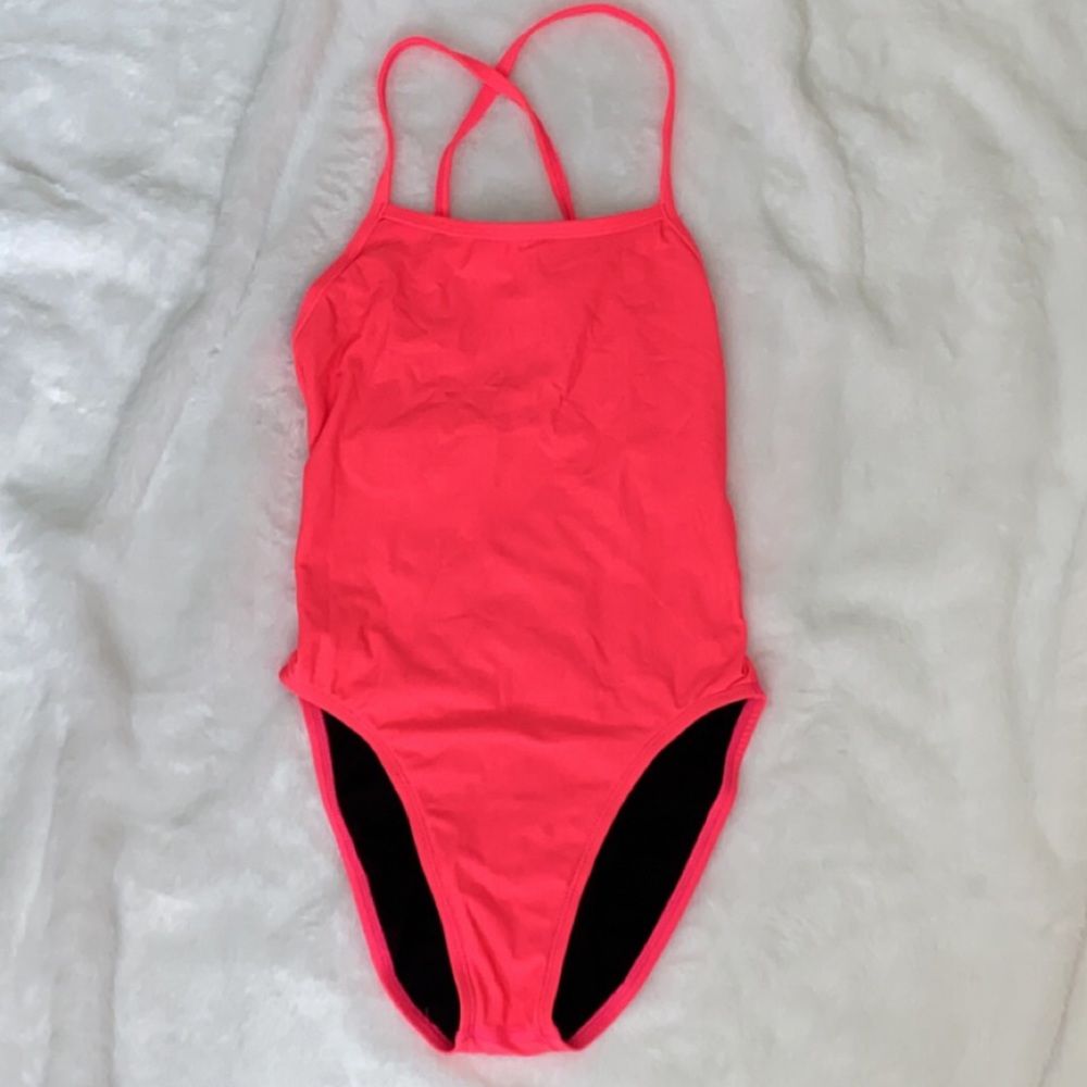 Jolyn Jackson 2 onesie - size 26